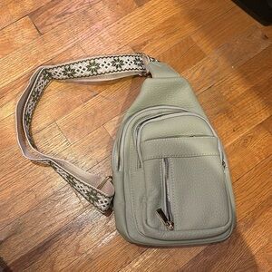 Crossbody bag